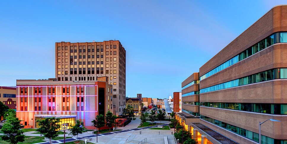 More Photos Of 100 W Lawrence St, Appleton Loft Creative Space For Sale