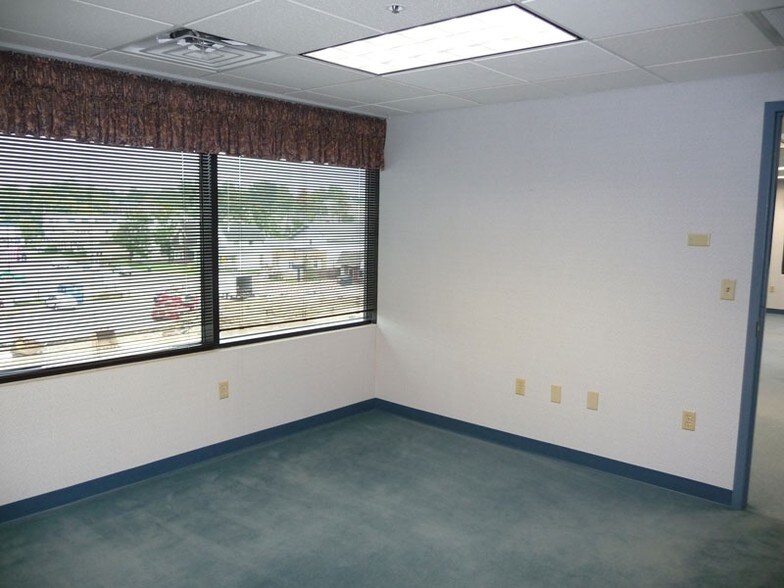 More Photos Of 221 N Main St, Goshen Office For Lease