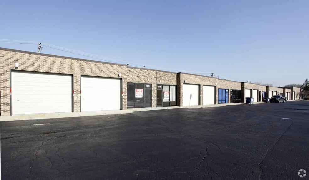 More Photos Of 4800-4824 W 129th St, Alsip Warehouse For Lease