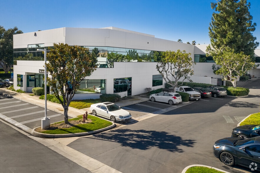 More Photos Of 15375 Barranca Pky, Irvine Unknown For Lease