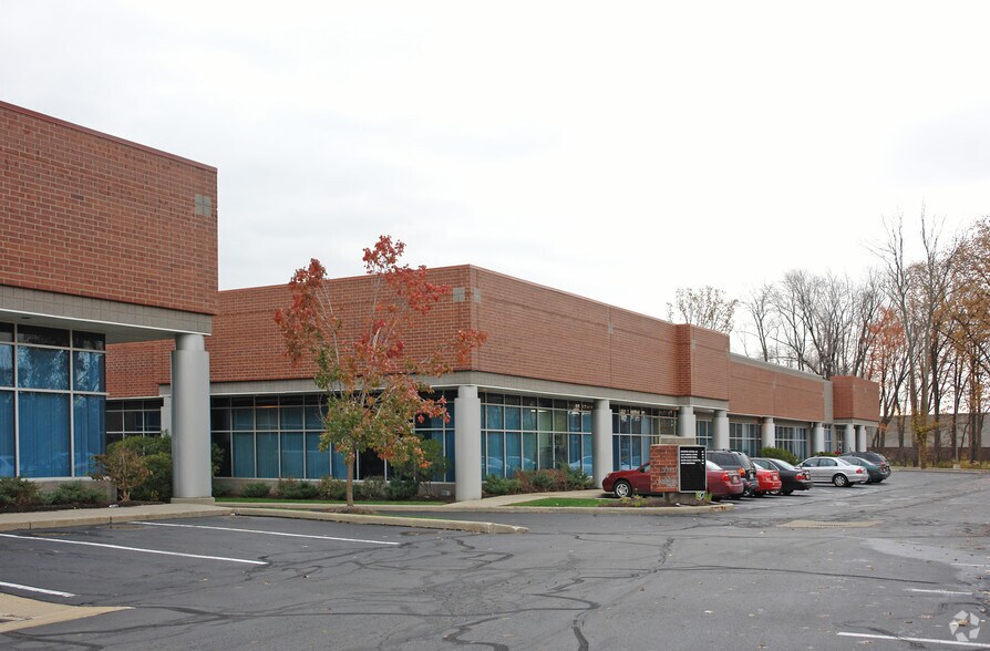 More Photos Of 30500 Aurora Rd, Solon Light Manufacturing For Lease