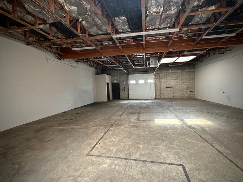 More Photos Of 4042 Pacific Ave, Riverdale Light Distribution For Lease