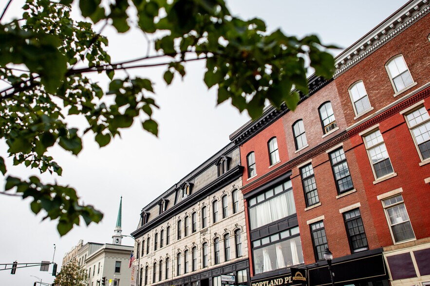 More Photos Of 105 Main St, Bangor Apartments For Lease