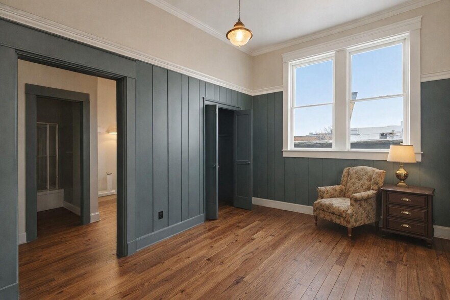 More Photos Of 100 W Central Ave, Comanche Flex For Sale