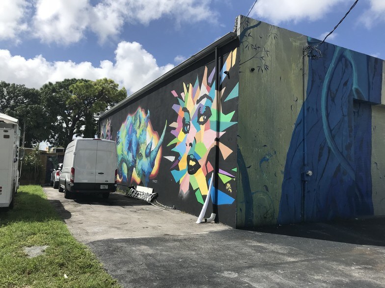 More Photos Of 4151 NW 2nd Ave, Miami Loft Creative Space For Lease