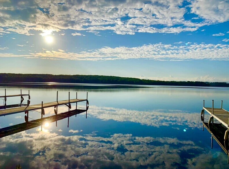 More Photos Of N11594 Post Lake Dr, Elcho Bar For Sale