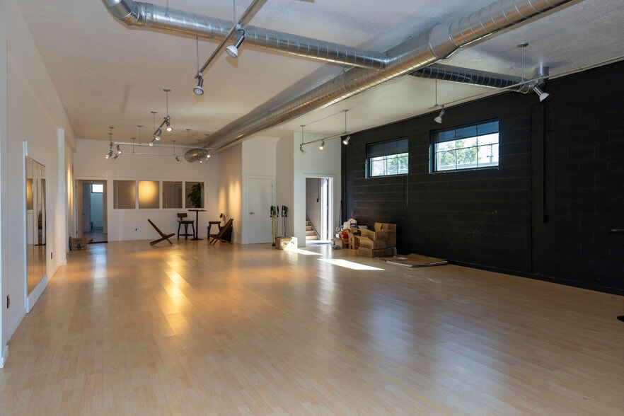 More Photos Of 2424 Wall Ave, Ogden Storefront For Sale