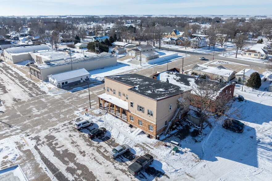 More Photos Of 10 1st Ave NW, Wells Multifamily For Sale