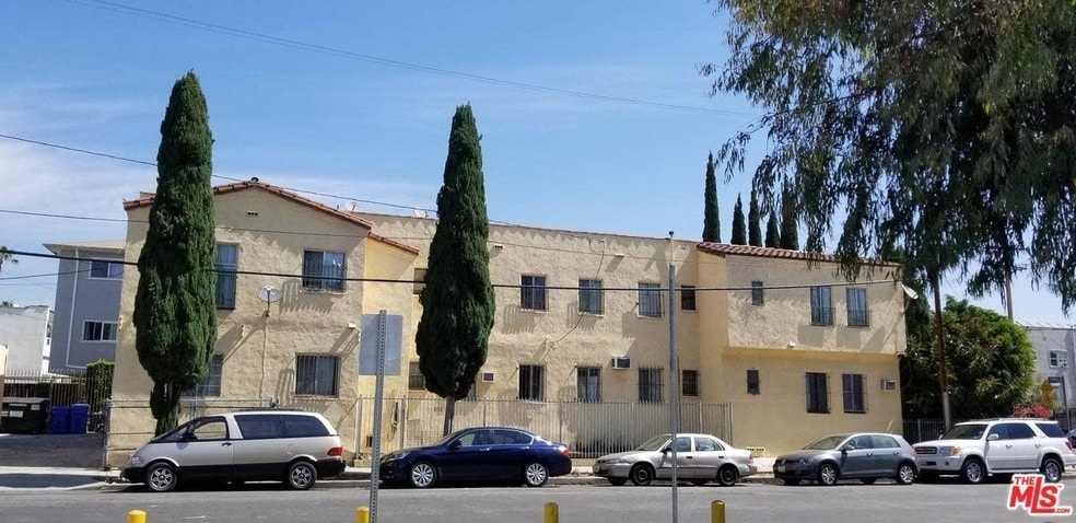 More Photos Of 1151 N Kingsley Dr, Los Angeles Apartments For Sale