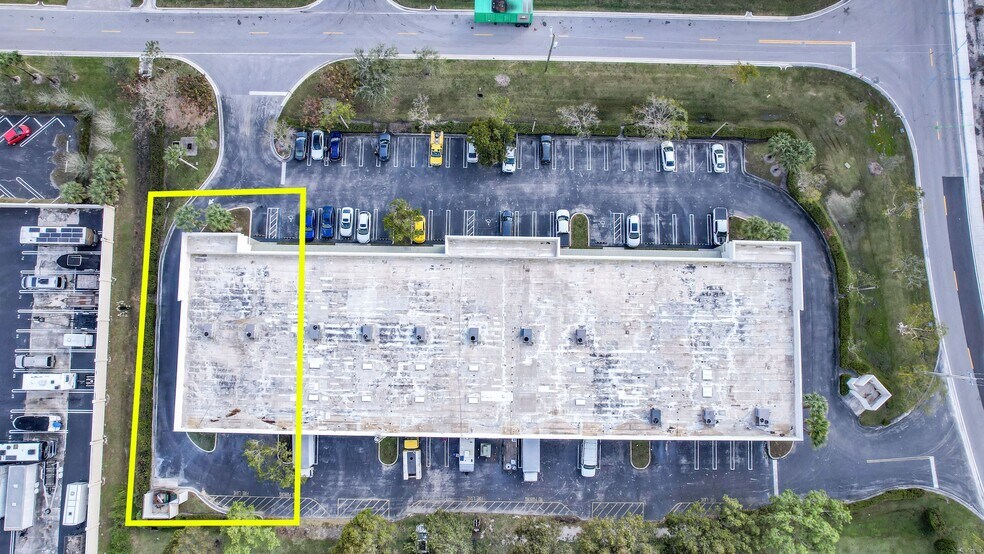 More Photos Of 11931-11971 NW 37th St, Coral Springs Warehouse For Sale