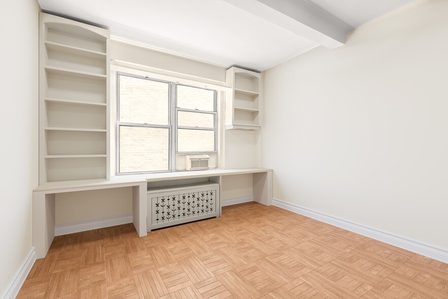 More Photos Of 108 E 91st St, New York Apartments For Sale