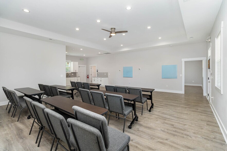 More Photos Of 125 Co Op Rd, Myrtle Beach Office Residential For Lease