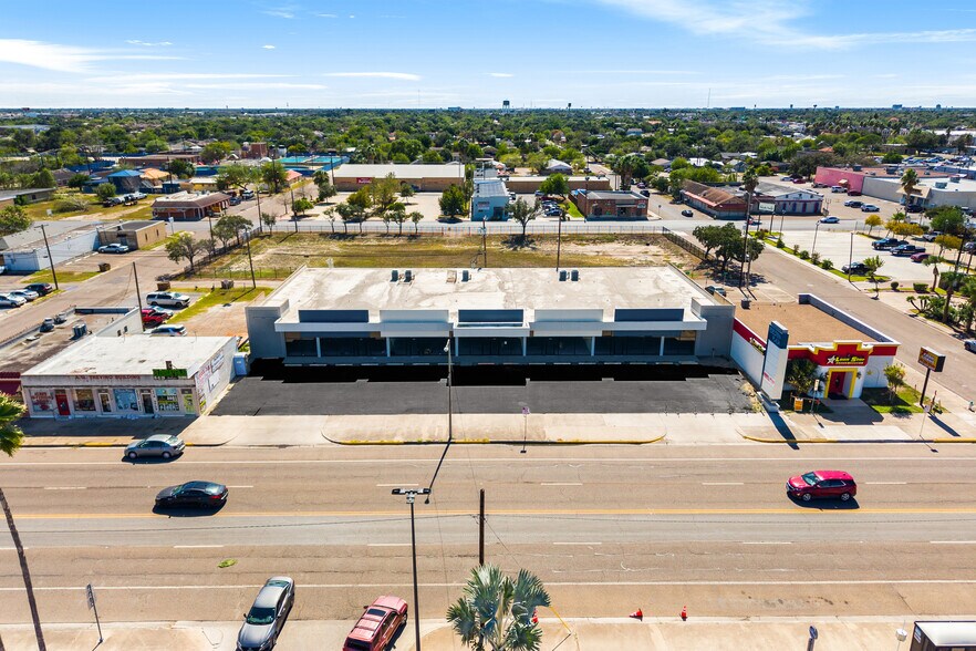 More Photos Of 410 E University Dr, Edinburg General Retail For Lease