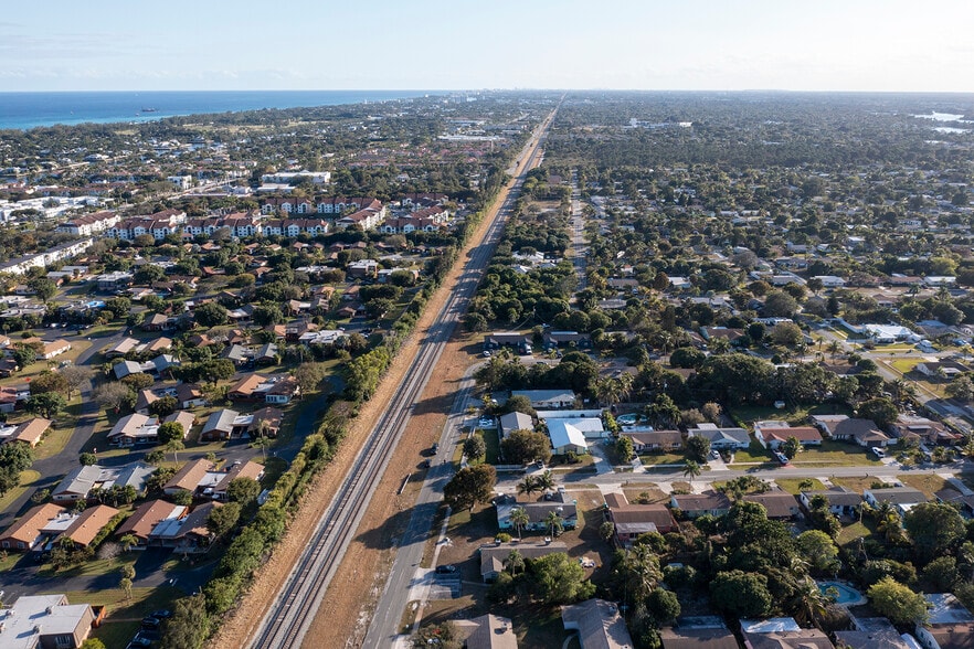 More Photos Of 2651 SE 2nd St, Boynton Beach Apartments For Sale