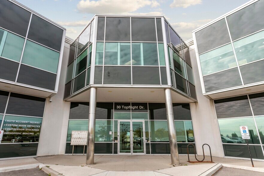 More Photos Of 30 Topflight Dr, Mississauga Office For Sale