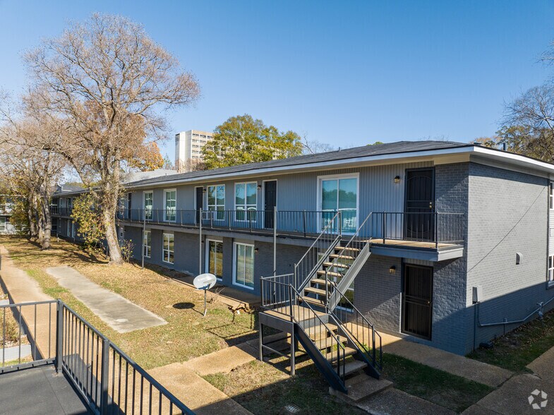 More Photos Of 621 Houston Ave, Jackson Apartments For Sale