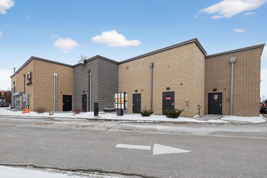 More Photos Of 10584 Fremont Pike, Perrysburg Storefront For Sale