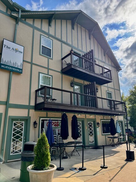 More Photos Of 202 Narr Weg, Helen Apartments For Sale