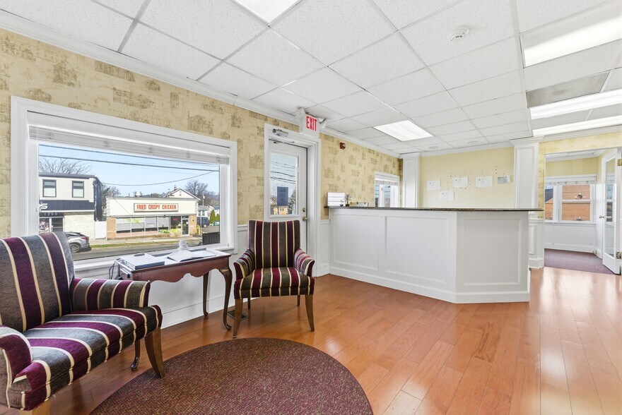 More Photos Of 1307 Stuyvesant Ave, Union Township Office For Sale