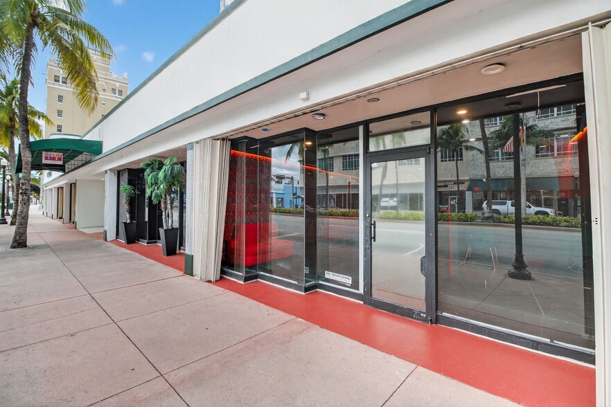 More Photos Of 1220-1220 Washington Ave, Miami Beach Restaurant For Lease