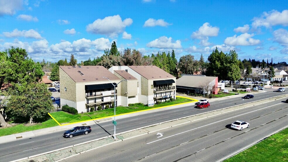 More Photos Of 1625 W March Ln, Stockton Office For Lease