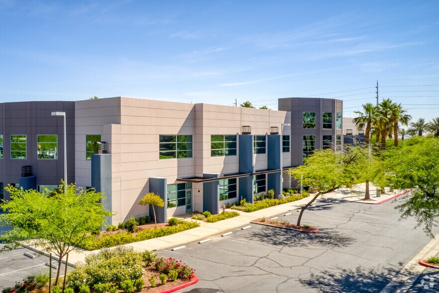 More Photos Of 1301 N Green Valley Pky, Henderson Office Residential For Lease