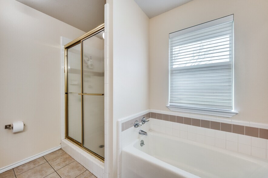 More Photos Of 12517 FM 1385, Pilot Point Land For Sale