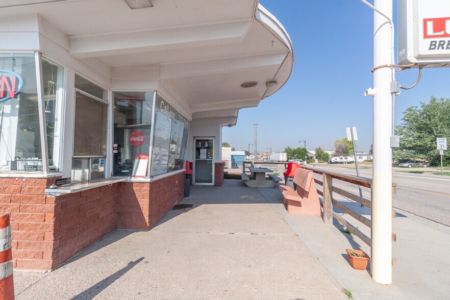 More Photos Of 262 E Whalen, Guernsey Specialty For Sale