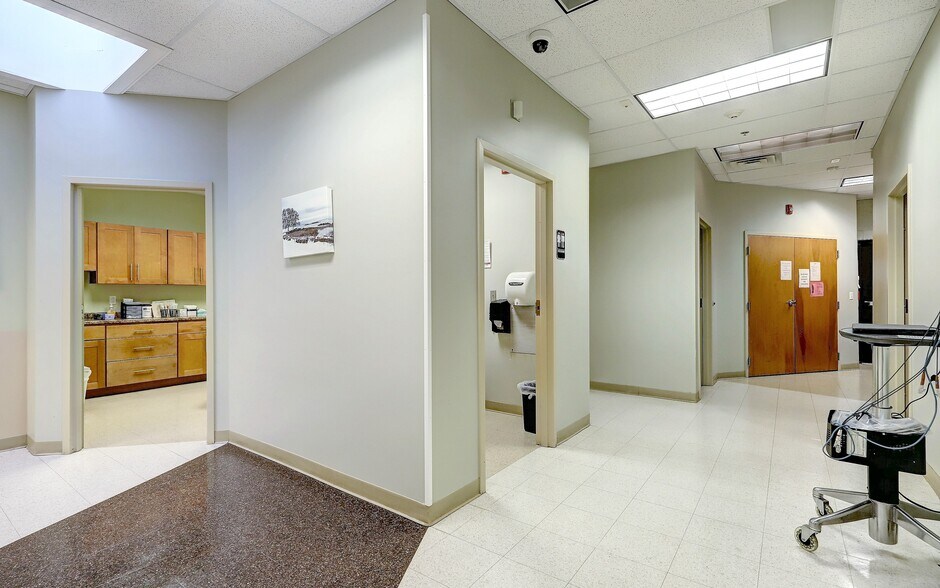 More Photos Of 236 Boston Post Rd, Orange Medical For Lease