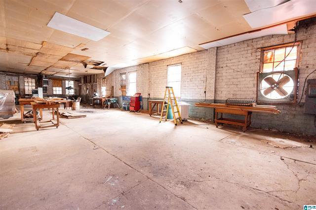 More Photos Of 6371 Main St, Springville Light Manufacturing For Sale