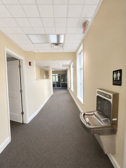 More Photos Of 1417 Stuart Engals Blvd, Mount Pleasant Medical For Lease