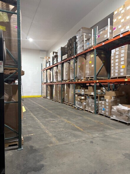 More Photos Of 555 1st St, Exeter Industrial For Lease