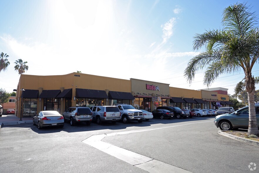 More Photos Of 4956 W Century Blvd, Inglewood Freestanding For Lease