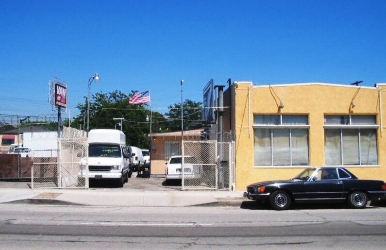 More Photos Of 5624 Cahuenga Blvd, North Hollywood Auto Dealership For Lease