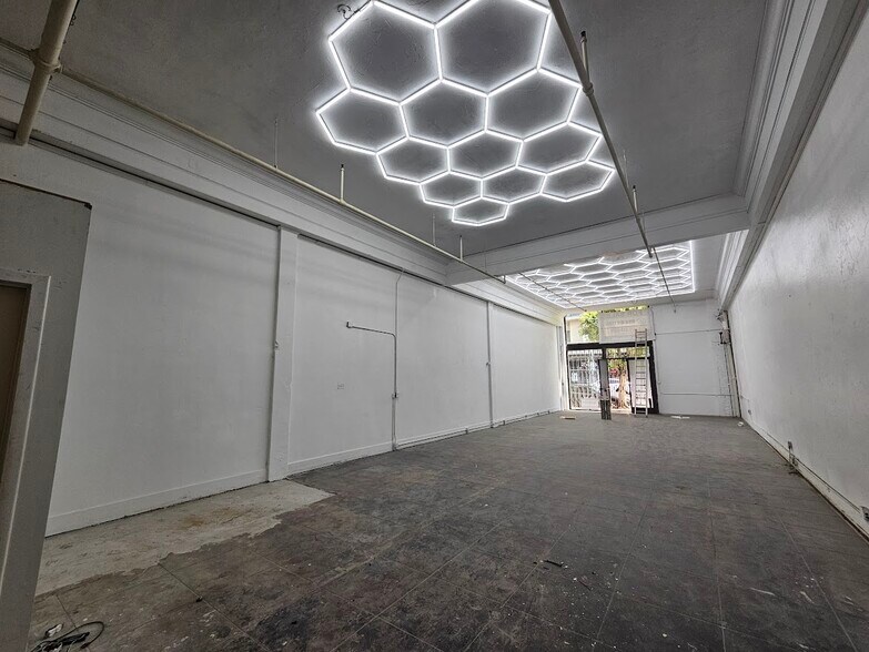 More Photos Of 406-414 W Pico Blvd, Los Angeles Storefront For Lease