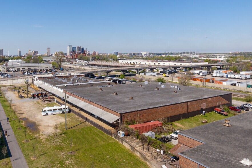 More Photos Of 3501 1st Ave S, Birmingham Light Manufacturing For Lease