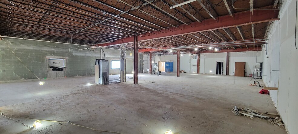 More Photos Of 419 E Market St, Sandusky Hotel For Sale