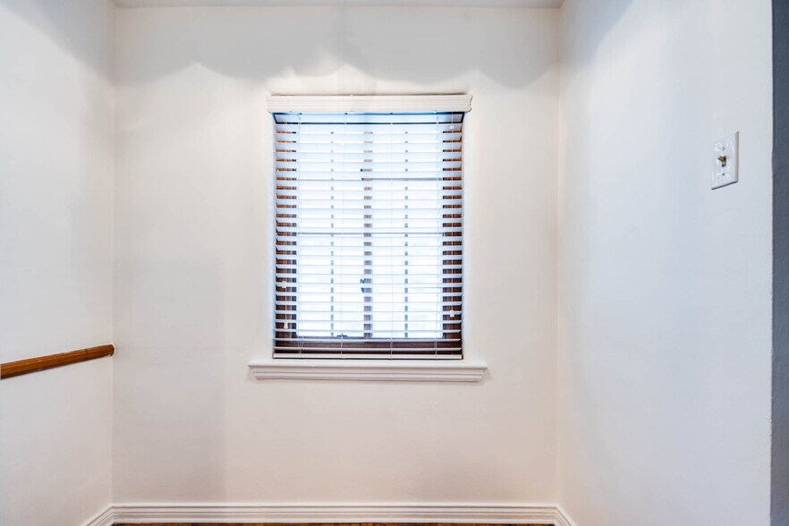 More Photos Of 127 N Pearl St, Denver Multifamily For Sale