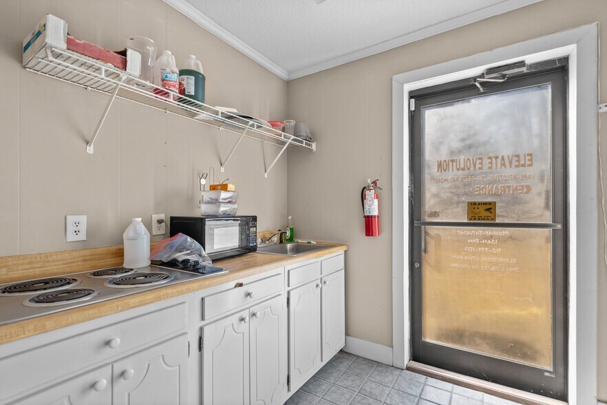 More Photos Of 1028 S College Rd, Wilmington Office Residential For Sale