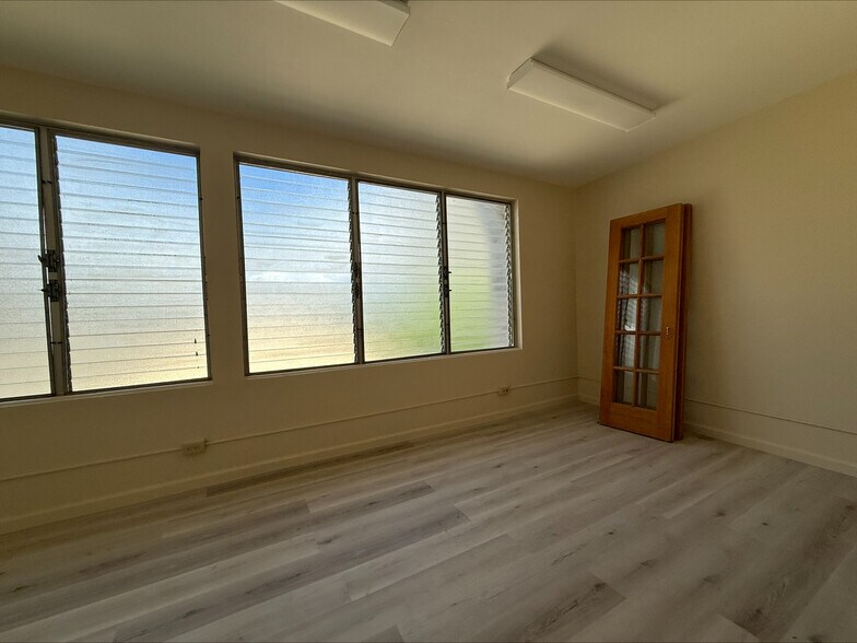 More Photos Of 1614 Kalakaua Ave, Honolulu Freestanding For Lease