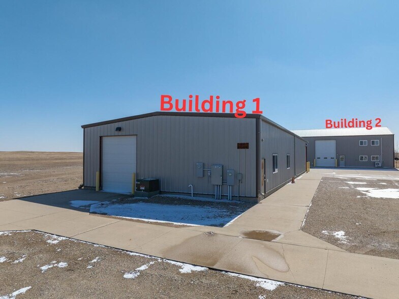 More Photos Of 2708 30th Ave NE, Minot Manufacturing For Sale