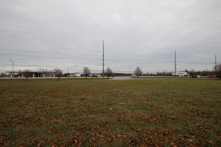 More Photos Of 0 Jackson Street St, Muncie Land For Sale