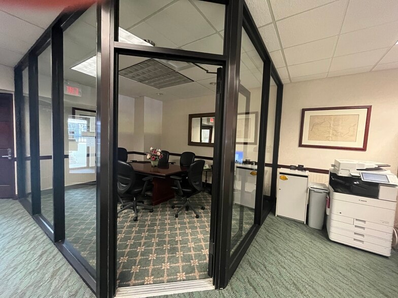 More Photos Of 151 South St, Morristown Storefront For Lease