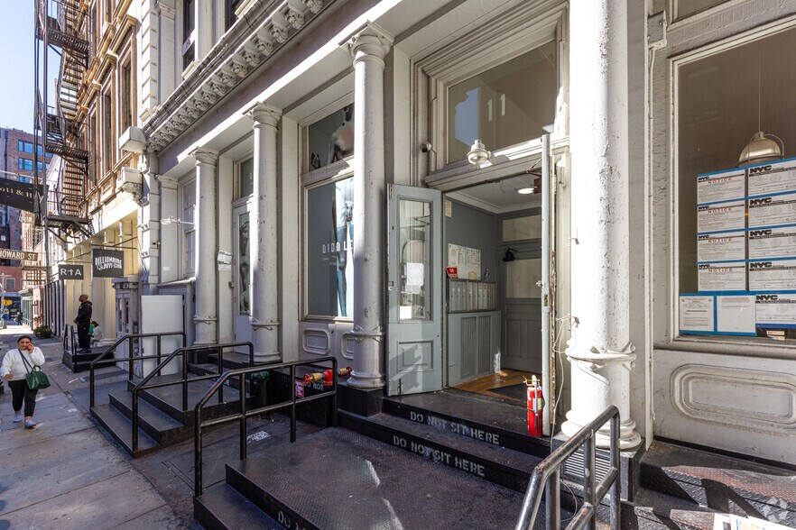 More Photos Of 11 Mercer St, New York Apartments For Sale