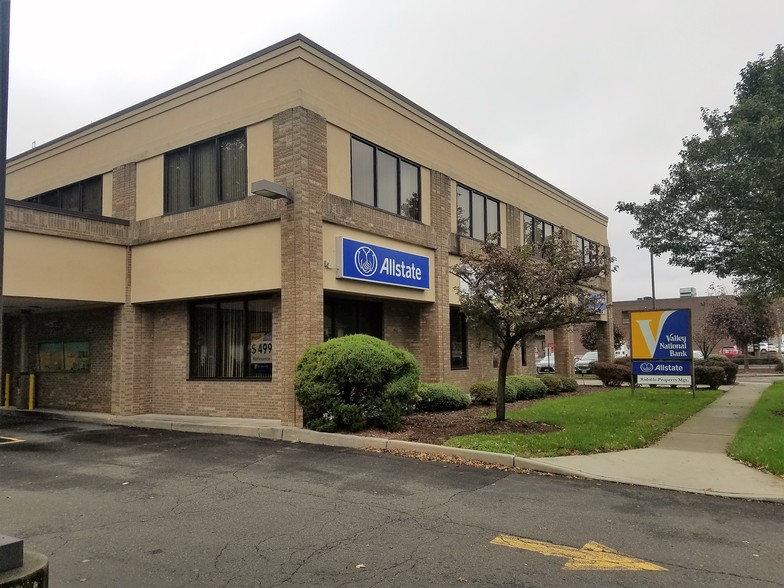 Primary Photo Of 405 Rochelle Ave, Rochelle Park Office For Lease