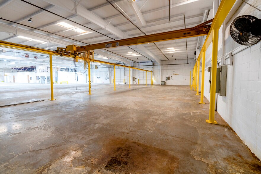 More Photos Of 300 Industrial Blvd, Mansfield Distribution For Lease