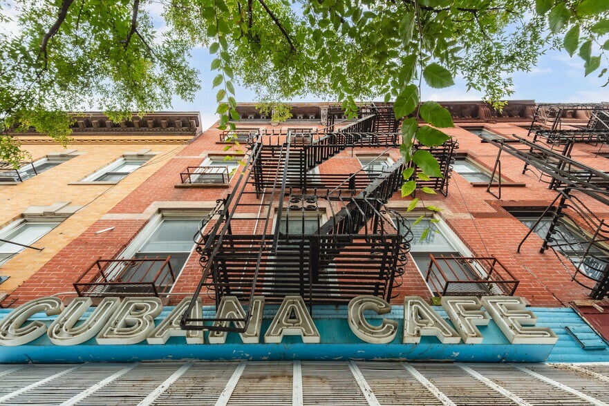 More Photos Of 272 Smith St, Brooklyn Apartments For Sale