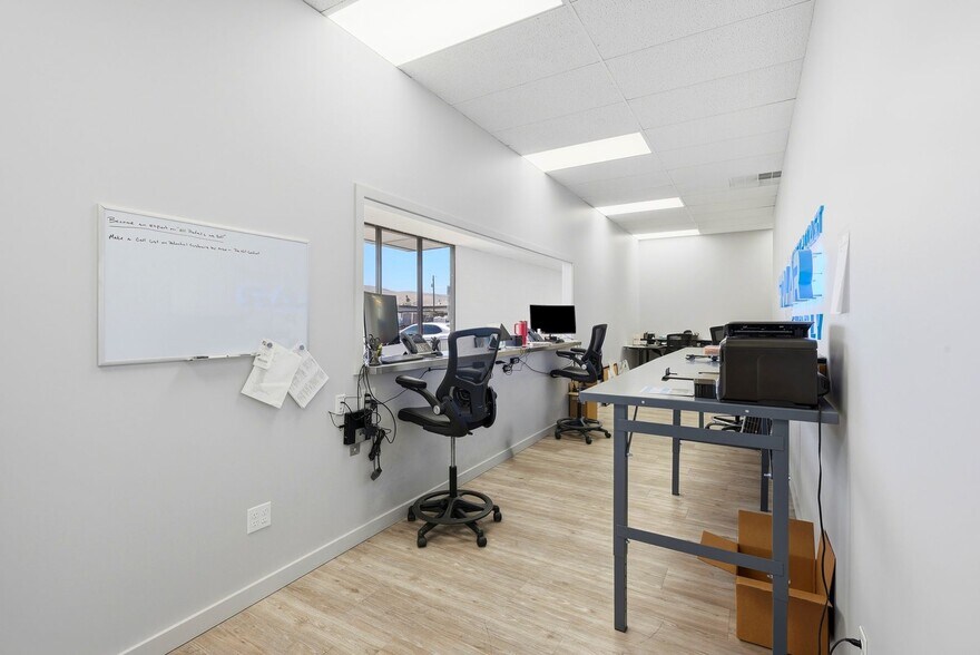 More Photos Of 3001 Main St, Union Gap Freestanding For Lease