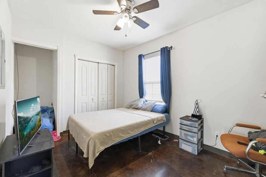 More Photos Of 3251 Main St, Pikeville Specialty For Sale