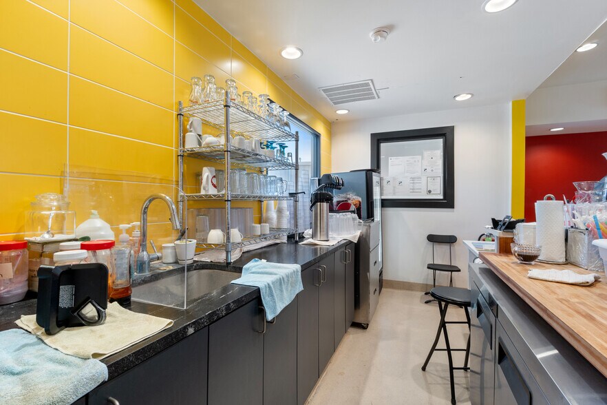 More Photos Of 403 Highway 412 W, Siloam Springs Restaurant For Sale